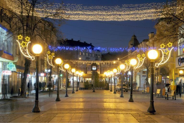 Trip Serbia - Grad Kragujevac : Gradski Trg